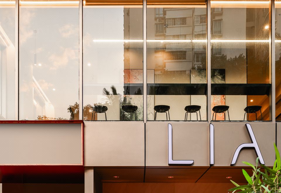 LIA力亚酒店（深圳福田口岸保税区店）外景图