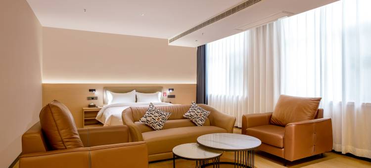 艺龙安云酒店(濮阳胜利东路高铁东站店)图片