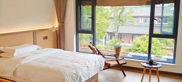 画屏里民宿(石屏古城店)图片