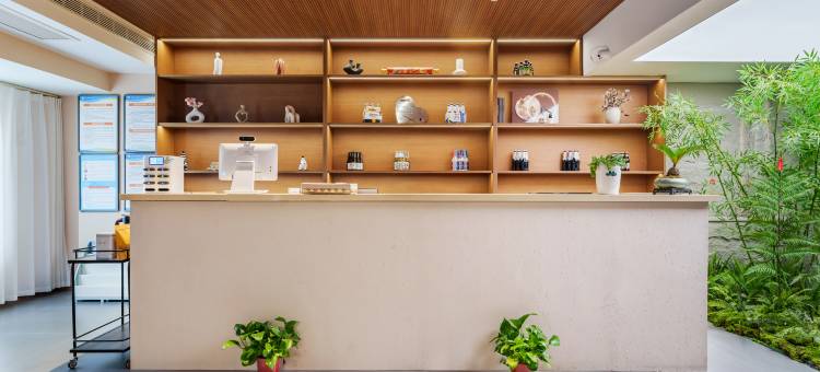 华阴悦肆季酒店(华山北站店)图片