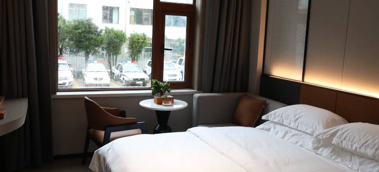 迭部金盾酒店图片