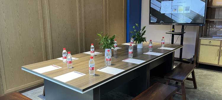 华美达安可酒店(武汉高铁站店)图片