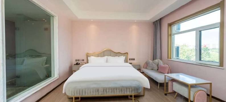 蓝晶商务酒店(宁津德百广场新一中店)图片