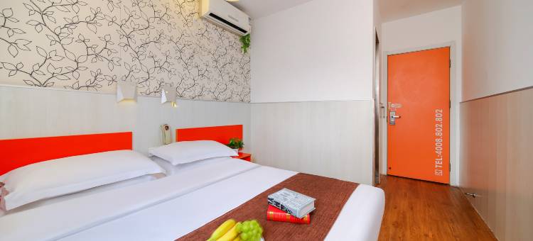 布丁酒店(苏州木渎古镇花苑街地铁站店)图片