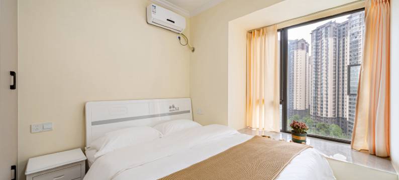 Leah·设计师民宿(眉山东坡印象水街店)图片