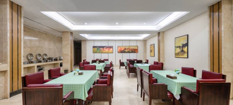 镇平凯宾大酒店(建设大道镇平站店)图片