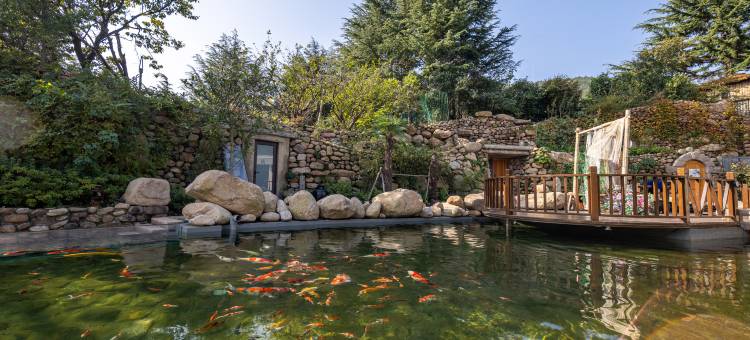 花筑·涵煦园庭院汤泉民宿(崂山区店)图片