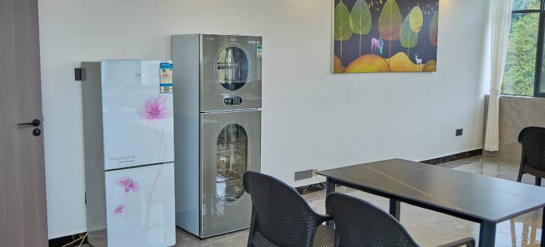 凤名智慧酒店(临沧高铁站店)图片