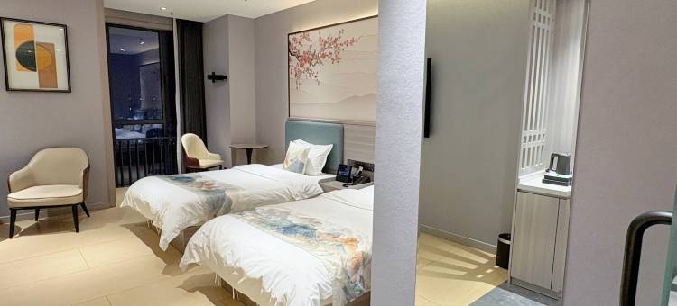 途客中国轻居酒店(邯郸丛台路高铁站店)图片