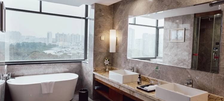 陆良圣邦大酒店图片