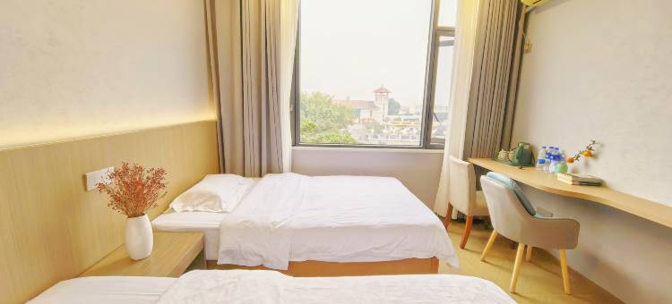 峨眉山橙子酒店(峨眉站店)图片