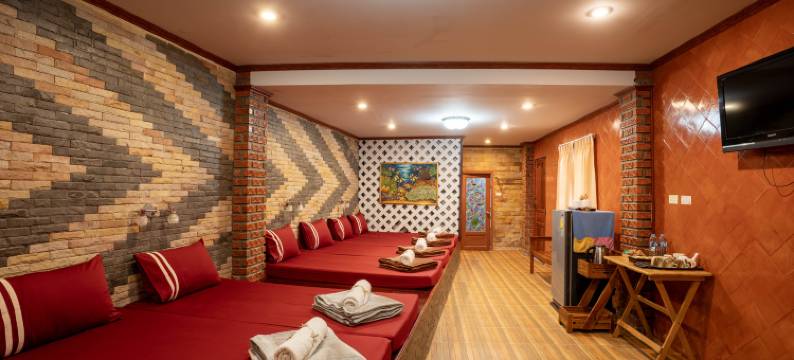 普姆塔达罗玛尼度假酒店(Phumthadarommanee Resort)图片