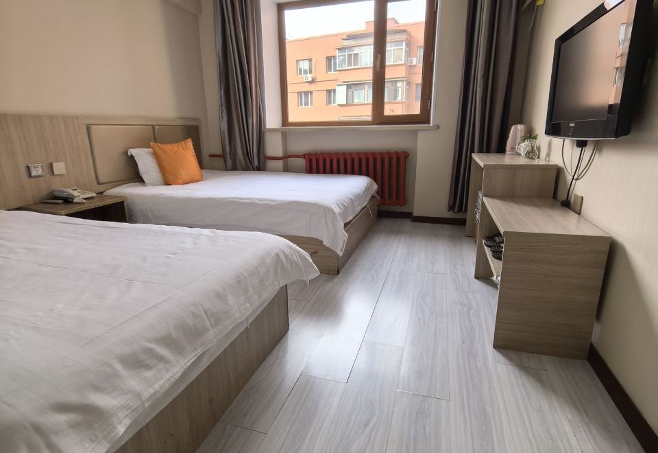  Hotel Overview