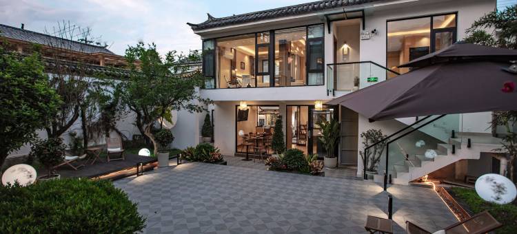 观夏·VILLARIDGE漫旅逸境·设计师度假新宿(大理古城广武路店)图片