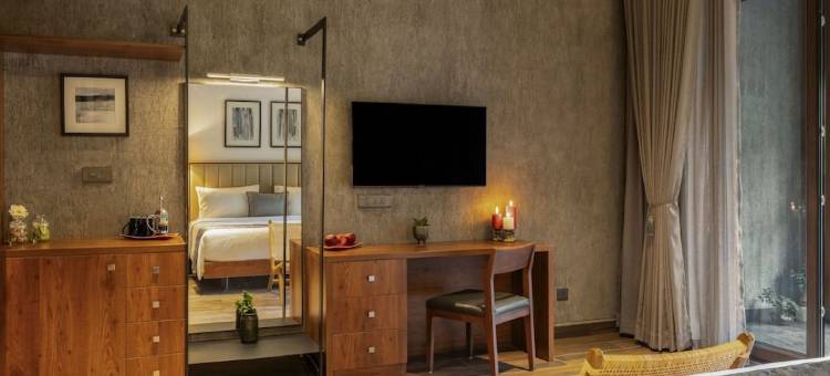 斯特灵阿蒂拉皮里(Sterling Athirappilly)图片