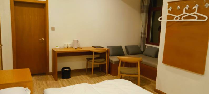 台安铭阳商务宾馆图片