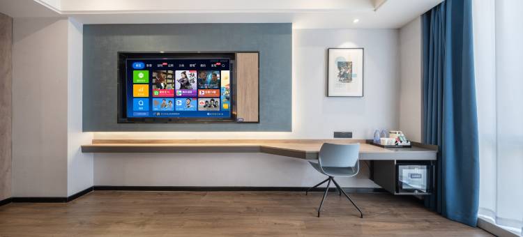 美娱·星峰电竞酒店(淮安宝龙商业街店)图片