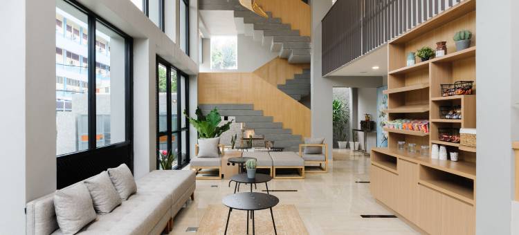 优本维尤酒店普丽英达(Urbanview Hotel Puri Indah)图片