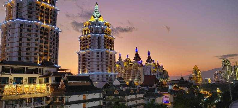 西双版纳亿利酒店(告庄西双景店)图片