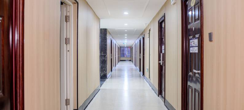 新季酒店(银川高铁站怀远观光夜市店)图片