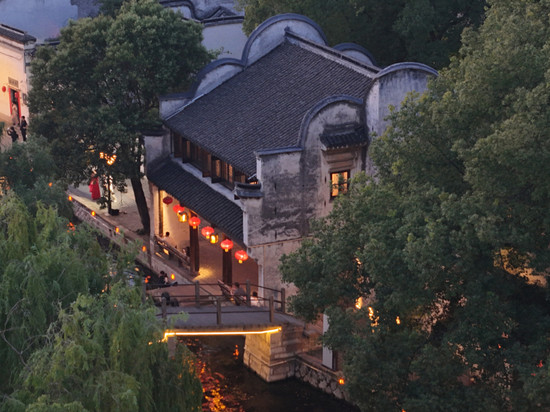 南浔古镇囿舍民宿