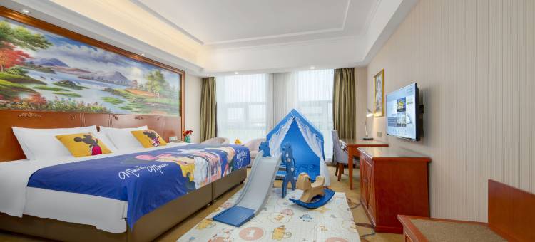 维也纳酒店(青岛红岛会展中心高铁站店)图片