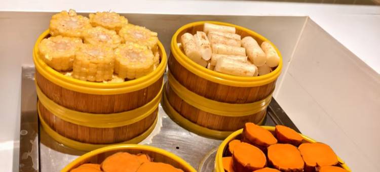 格美・智慧古城度假酒店(喀什古城民族特色美食街国际会展中心店)图片