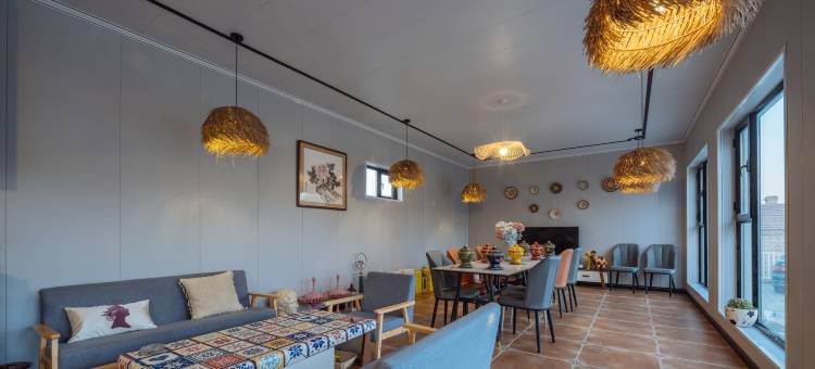 花筑·特克斯半坡民宿(特克斯八卦城店)图片