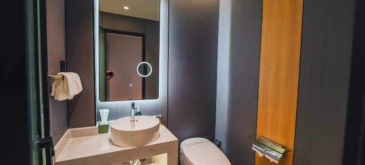 白玉兰酒店(松原前郭店)图片