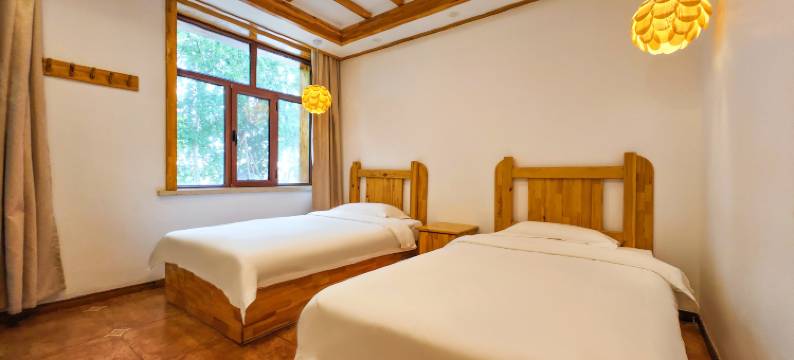 根河美林山悦酒店图片