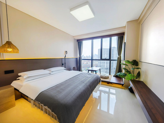 沈阳星空民宿(沈阳大学地铁站店)