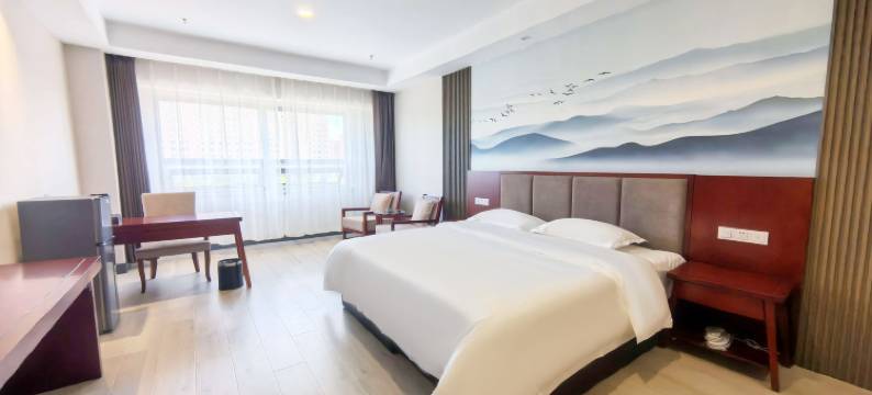 铂岸小筑·Life轻奢设计美宿(乌兰察布站高铁站店)图片