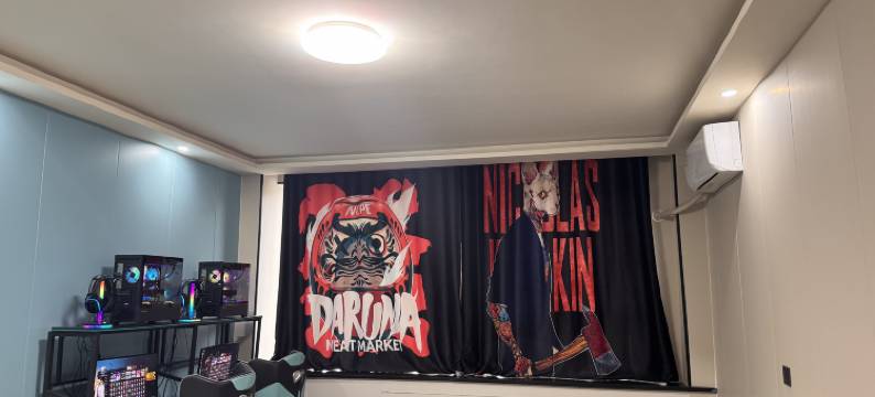 和田市益欣电竞主题酒店图片