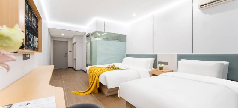 旺角电竞酒店(海宁长安东地铁站B口店)图片