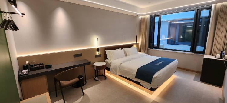 如家UP华驿精选酒店(邯郸魏县回隆镇临漳寺店)图片