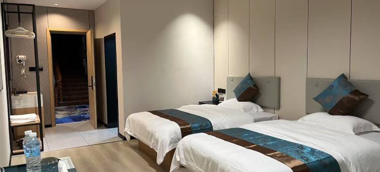 镇康华盛商务宾馆图片