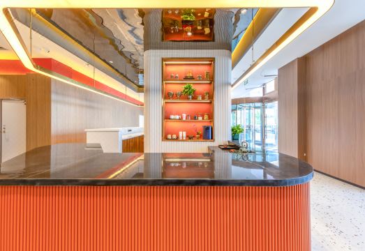 Borrman Hotel (Golmud High-Speed Railway Station) Hotel Overview