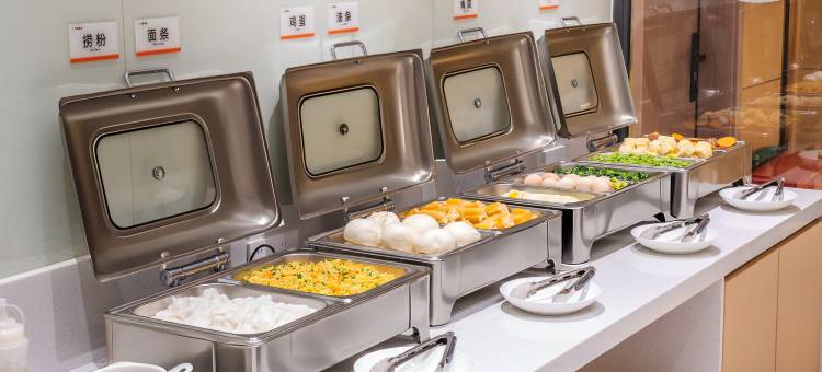 华季酒店(信宜窦州里文化创意街店)图片