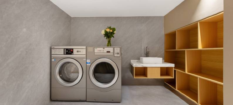 六盘水•润辉｜CHEVOL•SERENITY•ESPRIT•栖屿美学酒店(师范学院店)图片