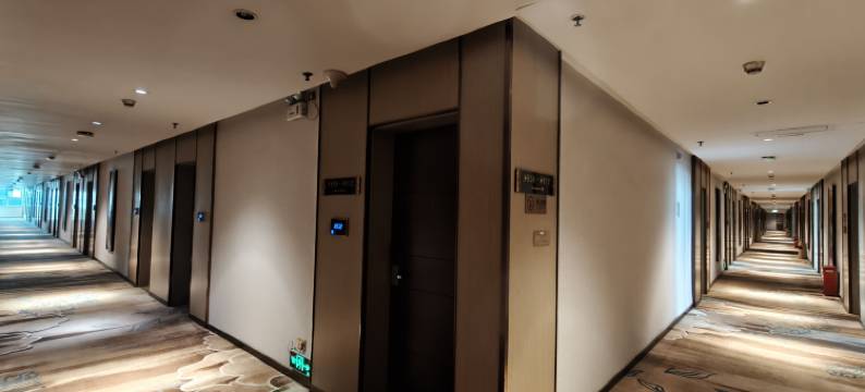 和信茂元国际大酒店(十堰五堰步行街店)图片