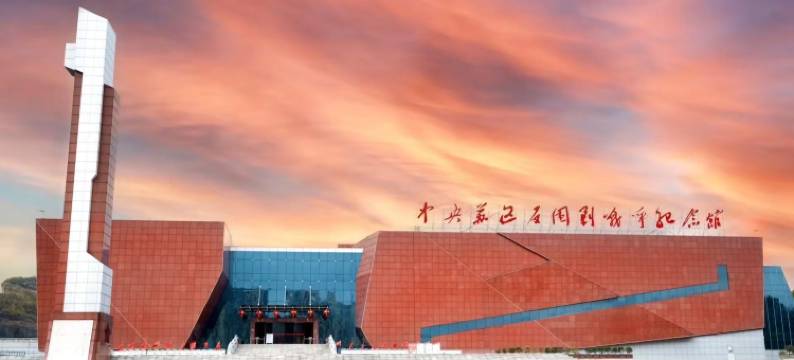 全嘉·Serviced酒店(宁都登峰大道·龙溪湾广场店)图片