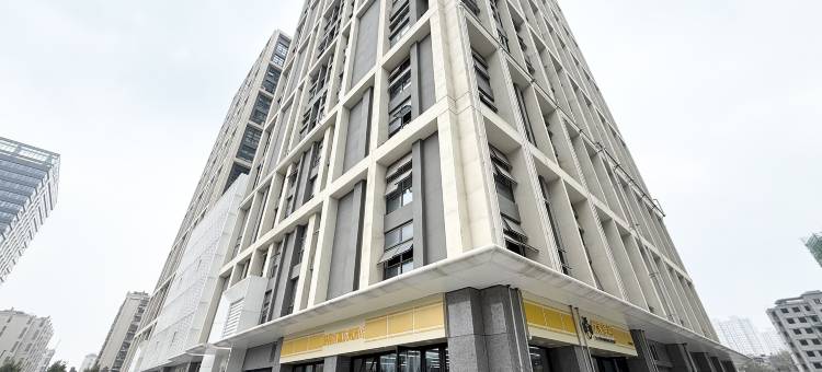 中山云逸酒店(君盛广场奔腾大道地铁站店)图片