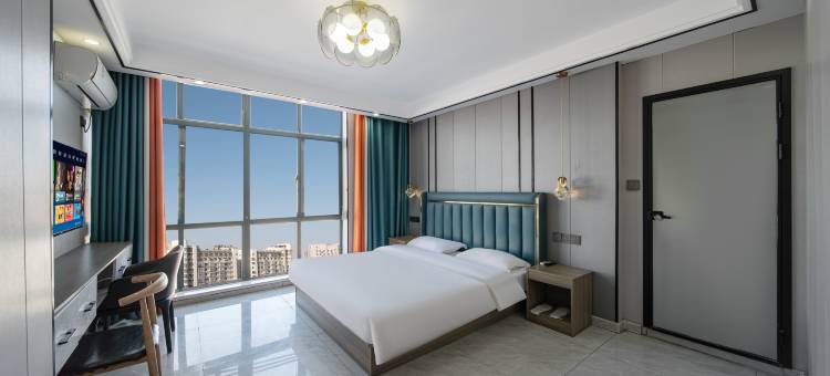 初识暖居宾馆(连云港高铁站店)图片