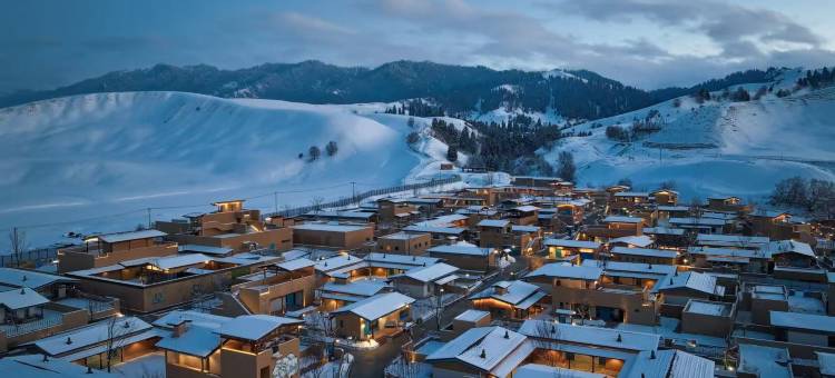 那拉提拈花湾哈茵赛度假酒店图片