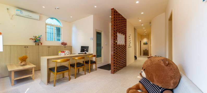 云栖轻奢别院(新一城珠江路美食街店)图片