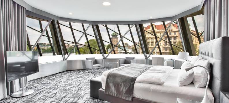 跳舞的房子(Dancing House - Tančící dům Hotel)图片