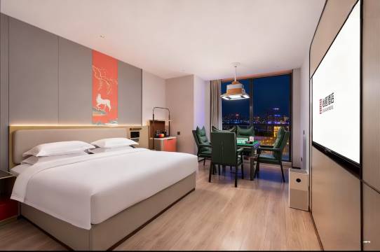 怡程酒店(南宁东站华丰城爱琴海城市广场店)图片