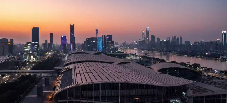 丽途·LIVETOUR城市轻居(广州琶洲会展中心店)图片