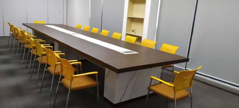 伯爵优选轻居(深圳水贝珠宝城草埔地铁站店)图片