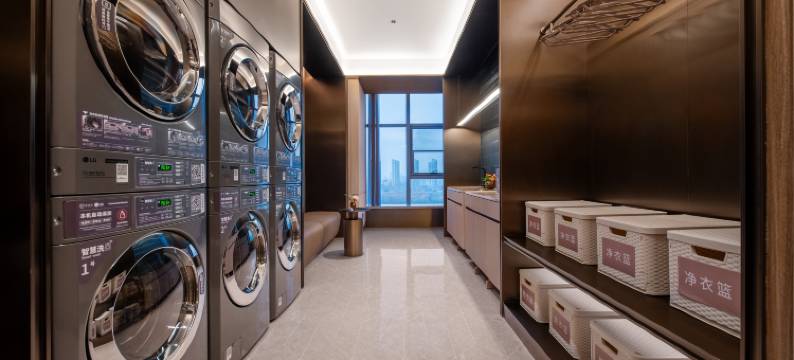 武汉站东广场桔子水晶酒店图片